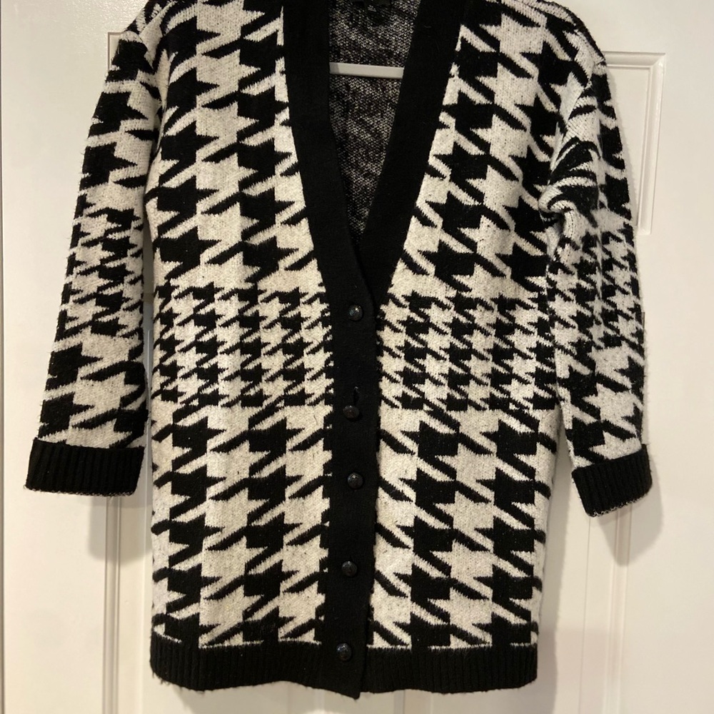 Talbots Petite Houndstooth Button-Front Cardigan – SP